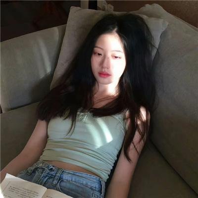 赛车手妮卡